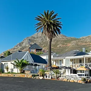 Boulders Hotel, Cafe And Curio Shop Bed & Breakfast